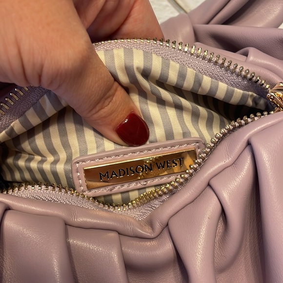 NWOT Madison West Lavender Purse - Picture 3 of 5